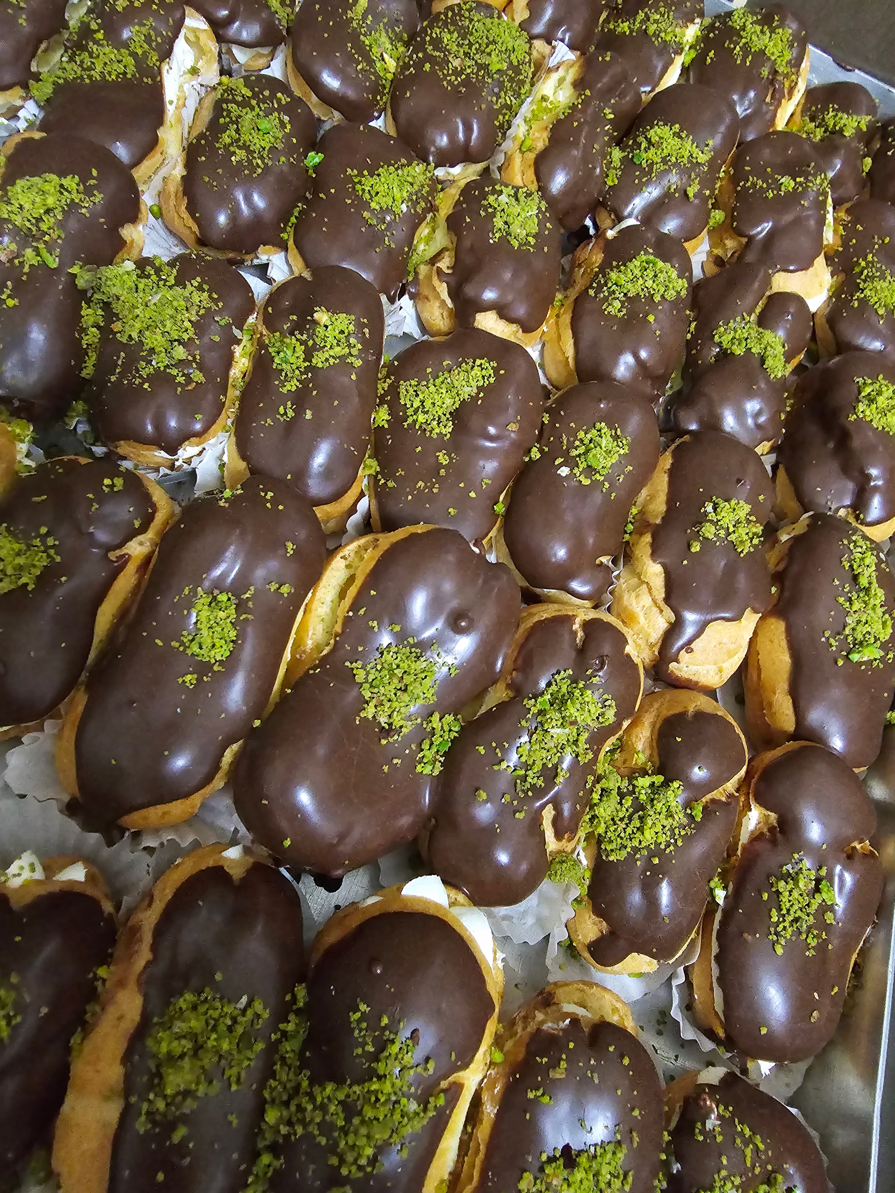 Ekler (Çikolatalı)